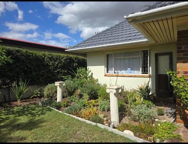 3 BEDROOM HOUSE FOR SALE IN CHRISMAR